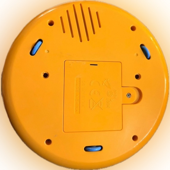 Colorful Ocean-Themed Kids Toy - Picture 3 of 10